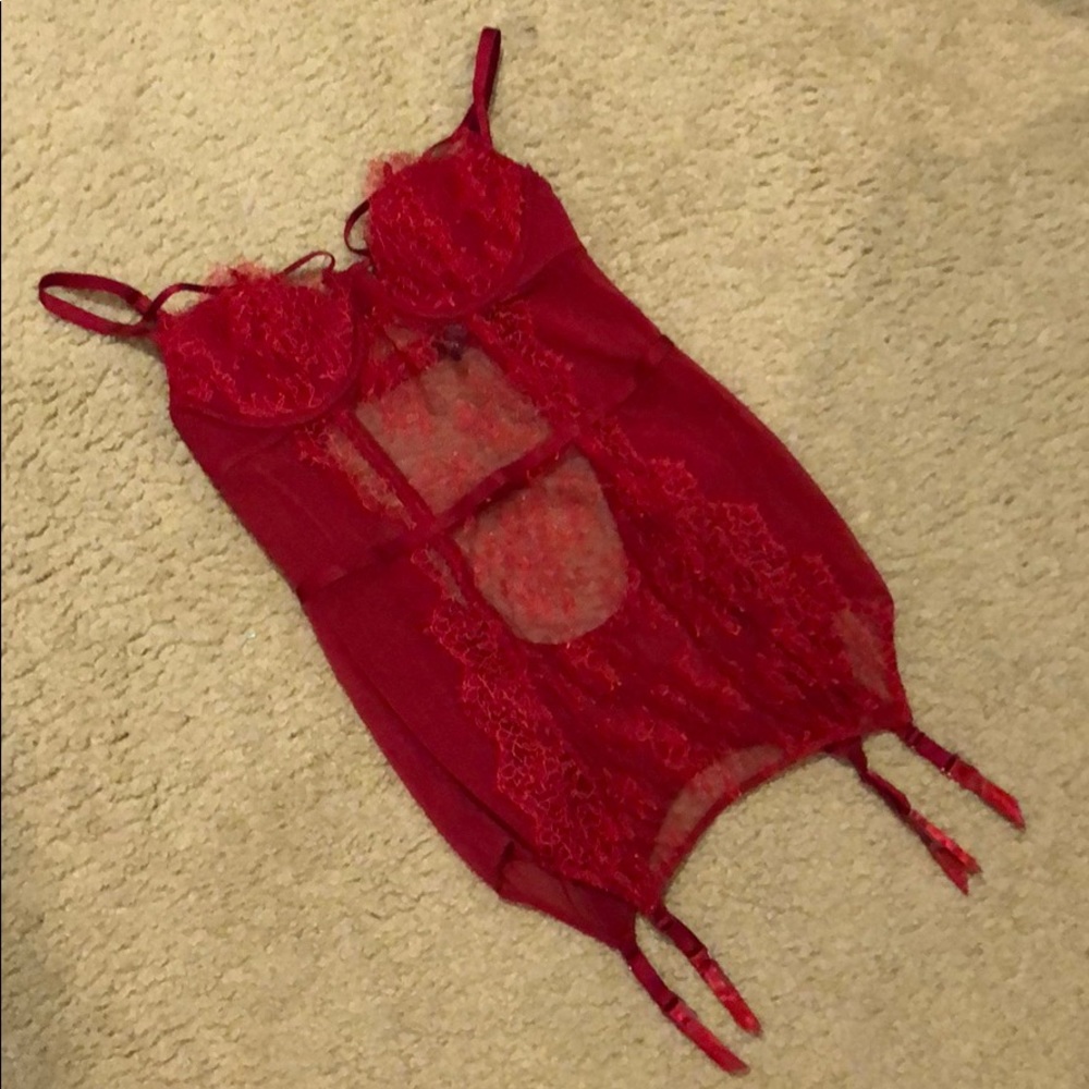 34B Lingerie
